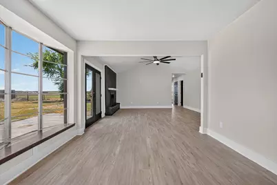2201 SE 22nd Avenue, Mineral Wells, TX 76067 - Photo 17