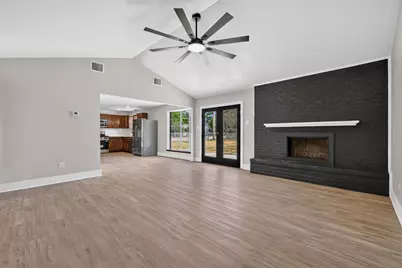 2201 SE 22nd Avenue, Mineral Wells, TX 76067 - Photo 5