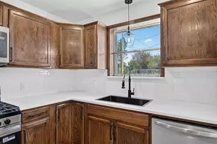 2201 SE 22nd Ave, Mineral Wells, TX 76067 - Photo 13