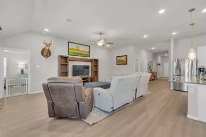 8913 Lantana Meadow Drive, Fort Worth, TX 76131 - Photo 5