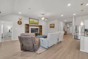 8913 Lantana Meadow Dr, Fort Worth, TX 76131 - Photo 5