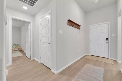 8913 Lantana Meadow Drive, Fort Worth, TX 76131 - Photo 3