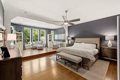 8814 Sanshire Avenue, Dallas, TX 75231 - Photo 15