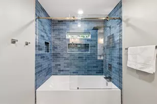 8814 Sanshire Ave, Dallas, TX 75231 - Photo 3
