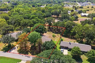 109 Clover Dr, Gun Barrel City, TX 75156 - Photo 3