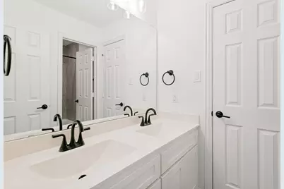 309 Lovett Lane, Burleson, TX 76028 - Photo 19