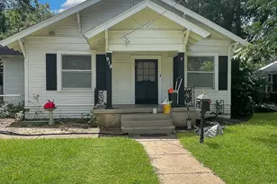 918 E Franklin St, Hillsboro, TX 76645 - Photo 1