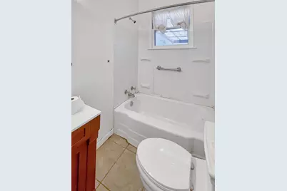 918 E Franklin Street, Hillsboro, TX 76645 - Photo 9