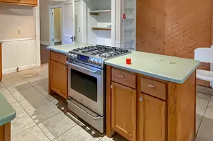918 E Franklin St, Hillsboro, TX 76645 - Photo 5