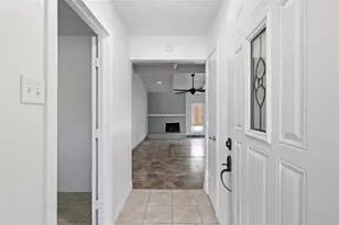 2400 York Minster Ct, Arlington, TX 76006 - Photo 3
