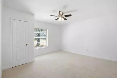 831 Kelso Drive, Dallas, TX 75211 - Photo 9