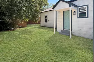 1719 25th St, Fort Worth, TX 76164 - Photo 15
