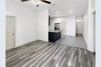 1719 25th Street, Fort Worth, TX 76164 - Photo 7