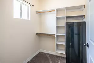 610 S Lee St, Valley View, TX 76272 - Photo 21