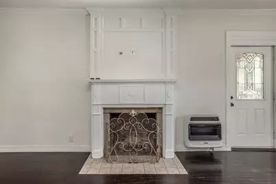 610 S Lee Street, Valley View, TX 76272 - Photo 7