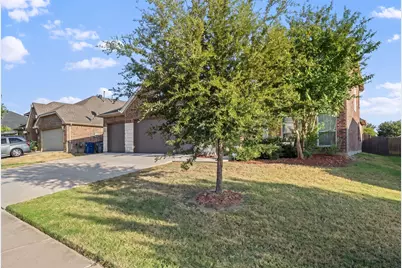 2308 Sunshine Drive, Little Elm, TX 75068 - Photo 7