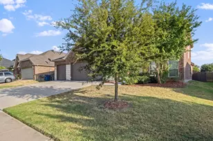 2308 Sunshine Dr, Little Elm, TX 75068 - Photo 7