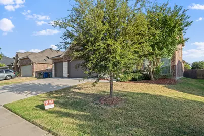 2308 Sunshine Drive, Little Elm, TX 75068 - Photo 7