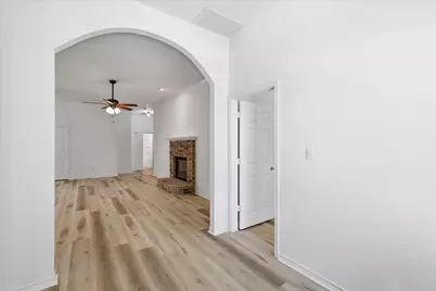 7121 Cottonwood Circle, Sachse, TX 75048 - Photo 9