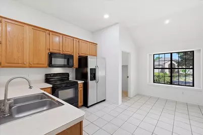 7121 Cottonwood Circle, Sachse, TX 75048 - Photo 13