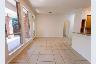 8526 Vista Grande Drive, Dallas, TX 75249 - Photo 7