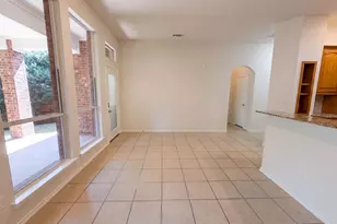 8526 Vista Grande Dr, Dallas, TX 75249 - Photo 7