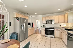 508 E Oak St, Aledo, TX 76008 - Photo 3