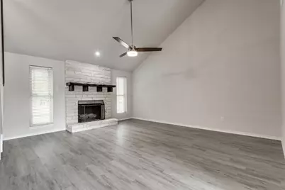 2013 Toulon Lane, Carrollton, TX 75007 - Photo 5