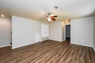 6476 Sudbury Way, North Richland Hills, TX 76182 - Photo 13