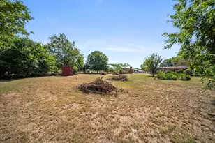 247 Chapel Hill Ln, Waxahachie, TX 75165 - Photo 25