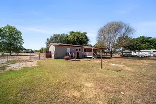 247 Chapel Hill Ln, Waxahachie, TX 75165 - Photo 23