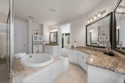8621 Vatican Drive, McKinney, TX 75071 - Photo 21