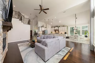 8621 Vatican Drive, McKinney, TX 75071 - Photo 9