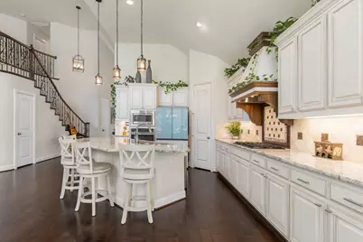 8621 Vatican Drive, McKinney, TX 75071 - Photo 13