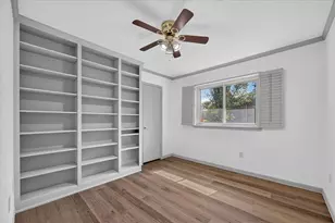 2516 Lawnview Dr, Carrollton, TX 75006 - Photo 17