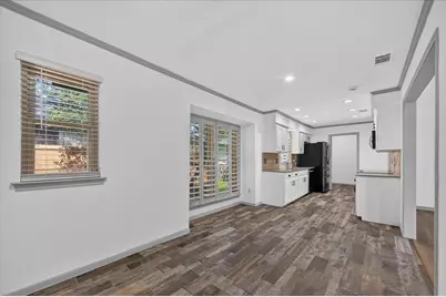 2516 Lawnview Drive, Carrollton, TX 75006 - Photo 11