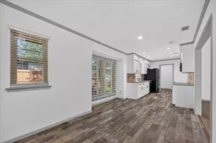 2516 Lawnview Dr, Carrollton, TX 75006 - Photo 11