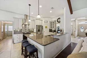 101 Beacon Ct, Mabank, TX 75143 - Photo 9