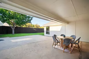 9609 Viewside Dr, Dallas, TX 75231 - Photo 37