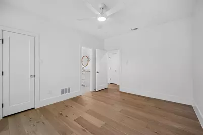 9609 Viewside Drive, Dallas, TX 75231 - Photo 29