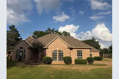 120 Burton Street, Longview, TX 75603 - Photo 3