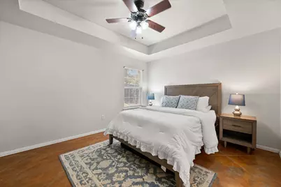 624 Lunar Circle, Granbury, TX 76049 - Photo 11