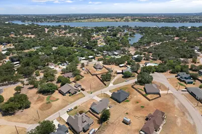 624 Lunar Circle, Granbury, TX 76049 - Photo 21