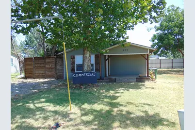 809 Chestnut Street, Aubrey, TX 76227 - Photo 1