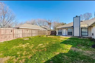 2313 Lakeshore Ln, Rowlett, TX 75088 - Photo 23