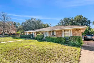 1400 Moss Rose Cir, Irving, TX 75061 - Photo 3