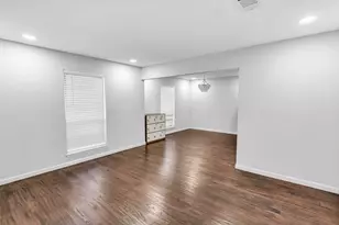 1400 Moss Rose Cir, Irving, TX 75061 - Photo 9