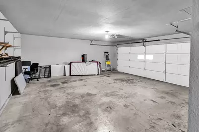 1400 Moss Rose Circle, Irving, TX 75061 - Photo 39