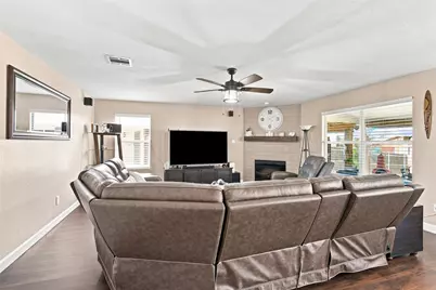 4917 Trail Hollow Drive, Fort Worth, TX 76244 - Photo 15