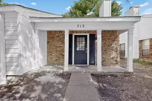 713 Denmark Dr, Mesquite, TX 75149 - Photo 3